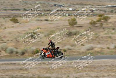 media/Apr-20-2025-AHRMA (Sun) [[393a79c373]]/Race/Group 11 early race/Turn 4b/